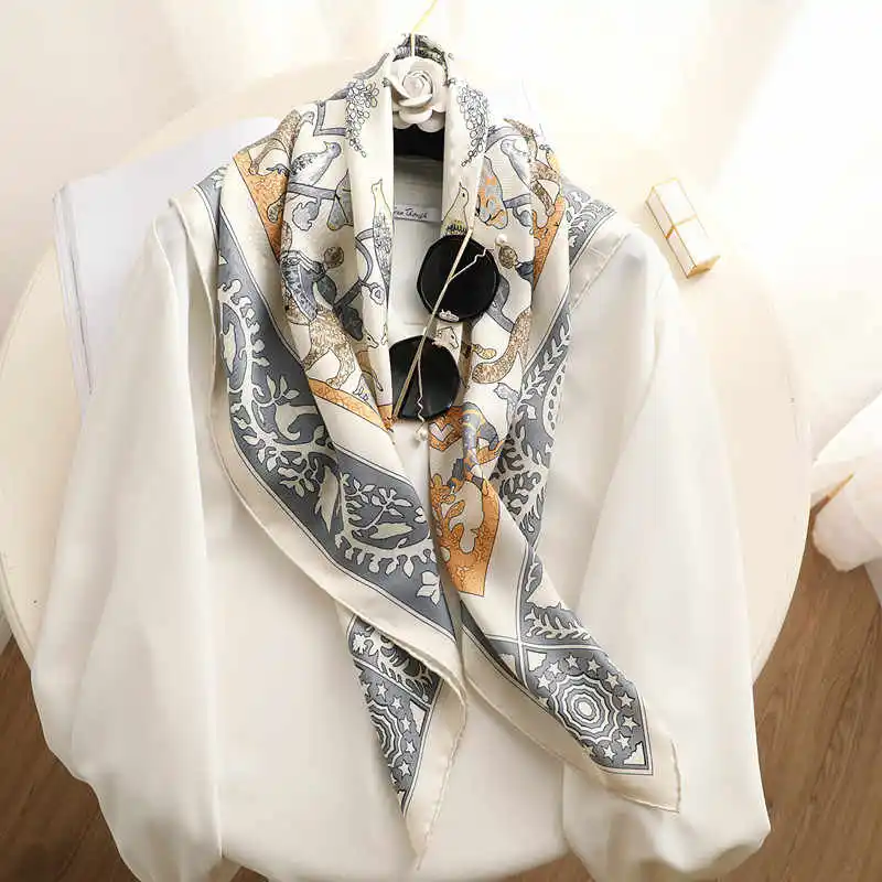 Luxury Designer Mulberry Twill Silk Scarf Women Square Bandanas Top Accessories Women Hand Rolled Edge Headband Handkerchief 90