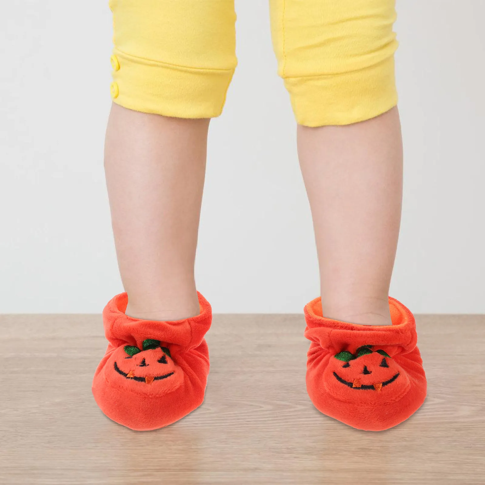 

1 Pair Non-Slip Infant Shoes Premium Cotton Soft Sole Cute Pumpkin Design For Toddlers Winter Autumn Kids Floor Shoes