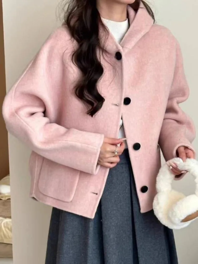 ZMEENNA Lässige kurze lila Kapuzenjacke für Damen mit Knopfleiste vorne und großen aufgesetzten Taschen, Herbst-Winter-Oberbekleidung ZM3714