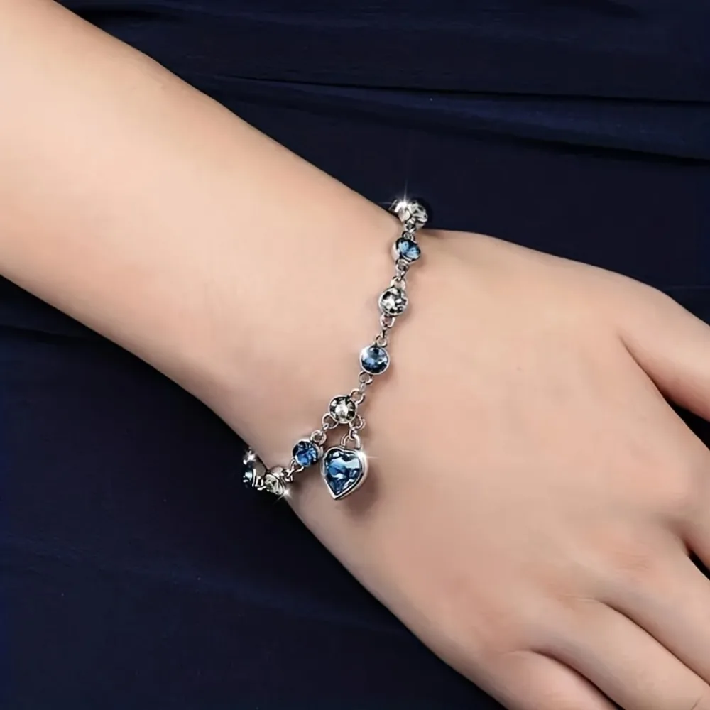 Elegant Heart-Shaped Ocean Rhinestone Bracelet for Women, Fashionable Alloy Charm Jewelry