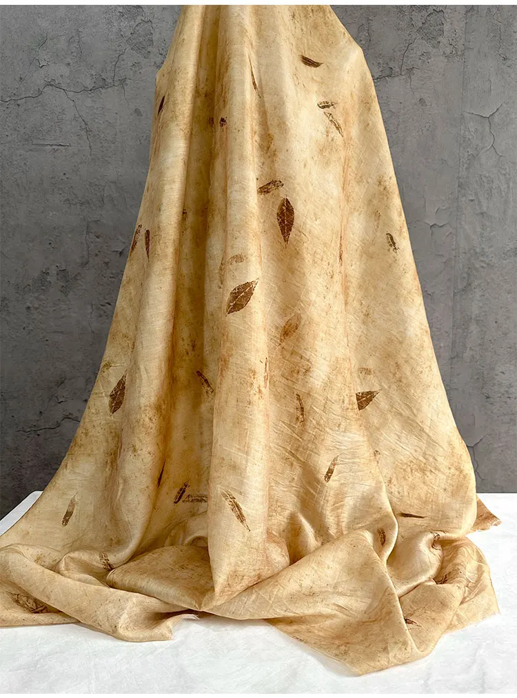 

Льняная ткань из тенселя для костюмного платья