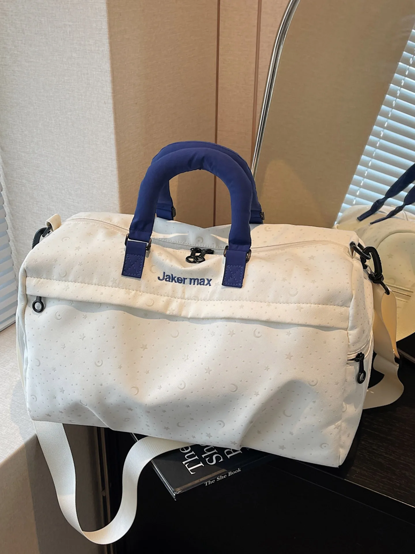 ladies-travel-bag-crossbody-short-trip-lightweight-large-capacity-handheld-single-shoulder-sling-bag-for-business-trips-2026