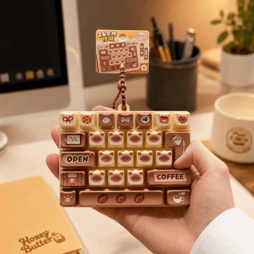 26-Key Decompression Button Transparent Dual-Tone Cute Design Mini Keyboard Pendant Simulation Keyboard Keyboard Keychain