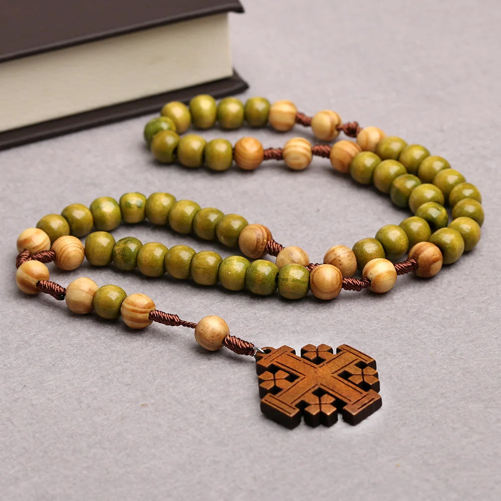 Exquisite jewelry woven rosary wooden cross gift cross pendant foreign trade jewelry daily wear gift first choice