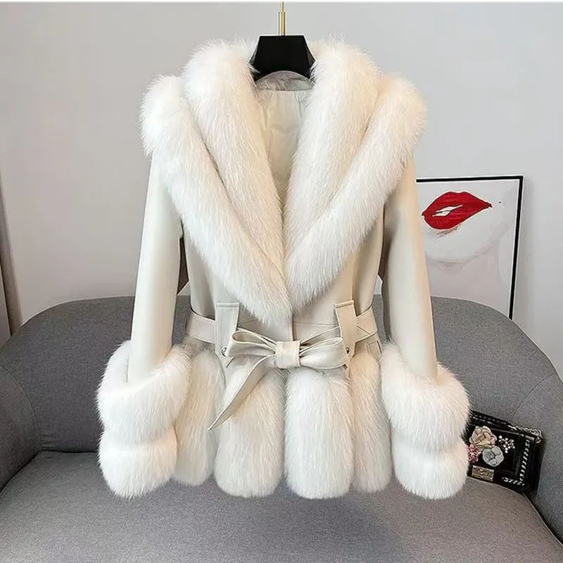 

2026 зимнее новое модное короткое пальто из искусственного лисьего меха, модное темпераментное пальто с мехом в мотоциклетном стиле, теплые женские парки