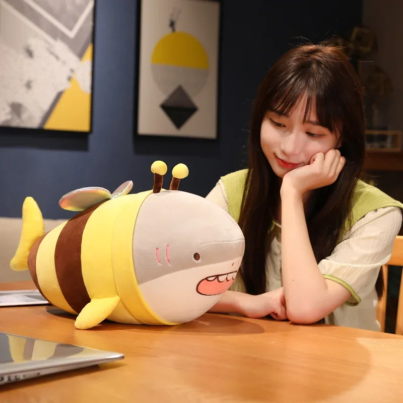 

Miniso Shark Bee Plush Toy, Soft Doll, Pillow, Cushion, Birthday and Christmas Gifts, 28-38 cm