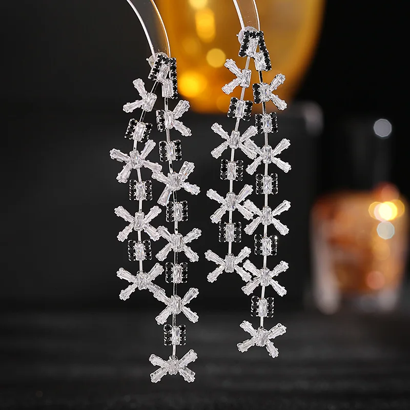 

Bilincolor Dress Banquet Zircon Flower Long Style Earrings for Chrismas’ Gift