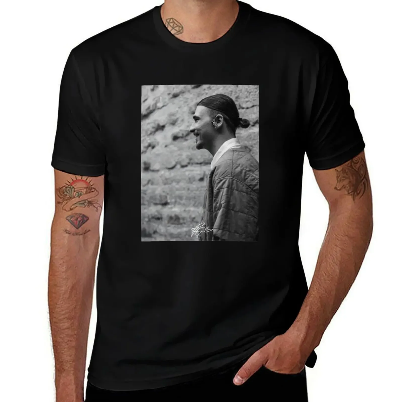 

Pierre Garnier - черно-белая футболка с портретом, милые топы, летняя одежда, простые белые футболки для мужчин