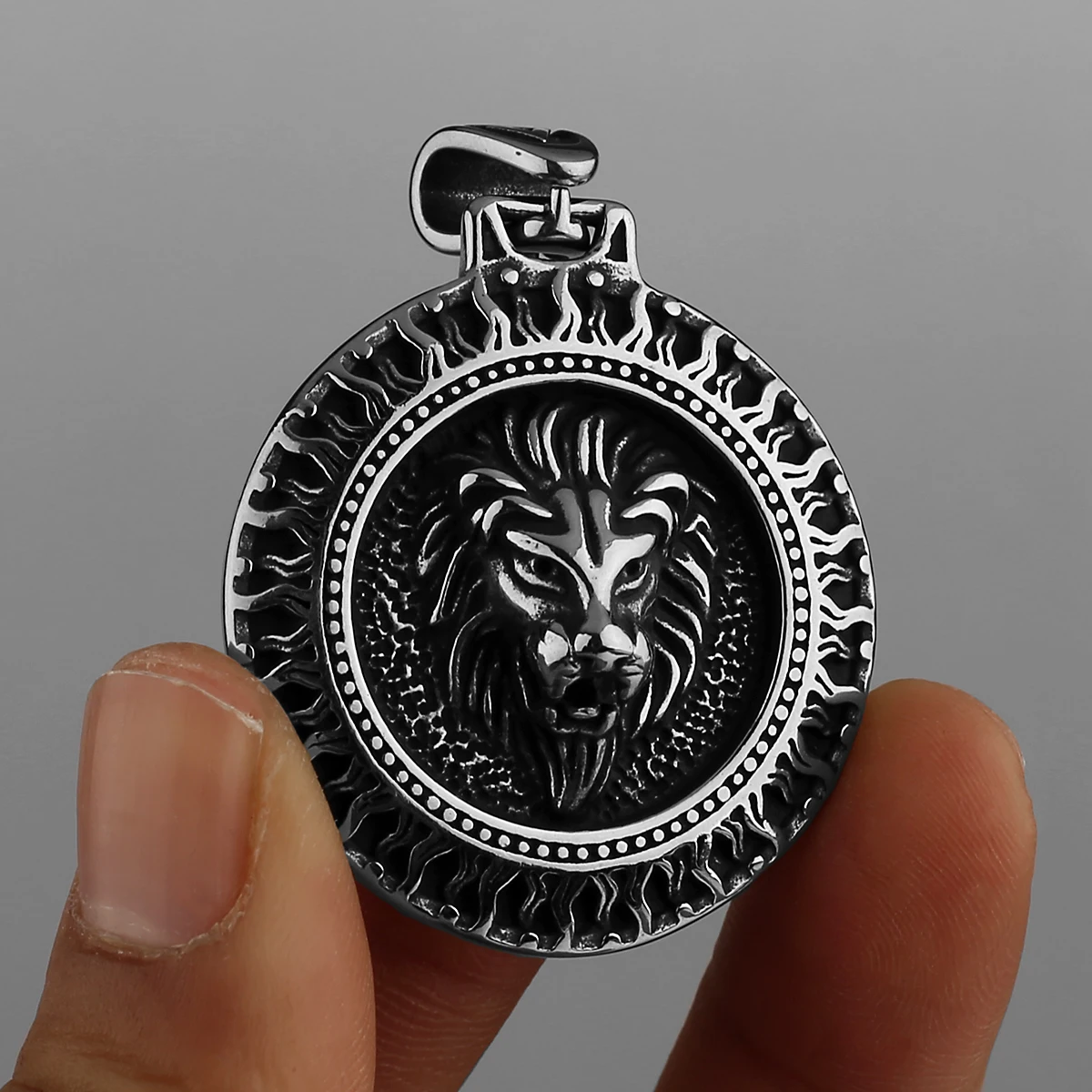 Men's Domineering Stainless Steel Lion Head Pendant Necklace Vikings Animal Black Plated Punk Hip Hop Jewelry Gift for Boyfriend