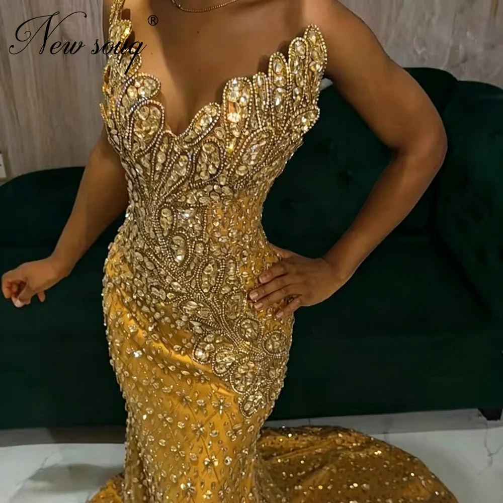 

Gorgeous Golden Mermaid Prom Dresses Two Pieces Beading Long Train Party Gowns Customized African V Neck Evening Dress Robes