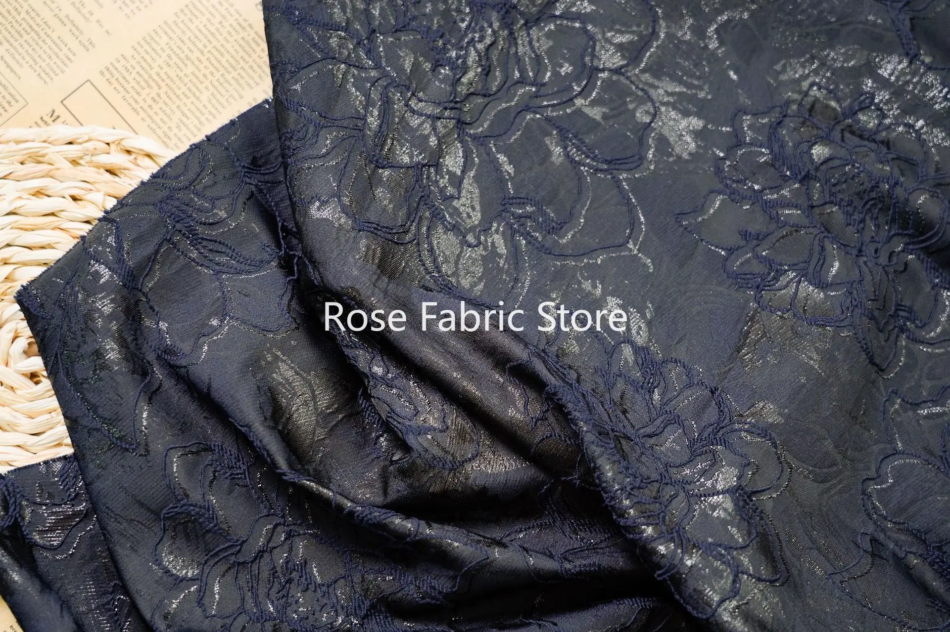 1-метровая жаккардовая ткань с темным тиснением и цветком, модное платье, чемодан, большая сумка, декоративная швейная ткань