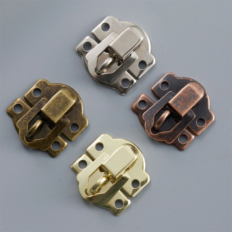 

2PCS Retro Yuanbao Buckle Jewelry Box Iron Sheet Can Hang Lock Thick Buckle Wooden Box Gift Box Buckle Luggage Accessories