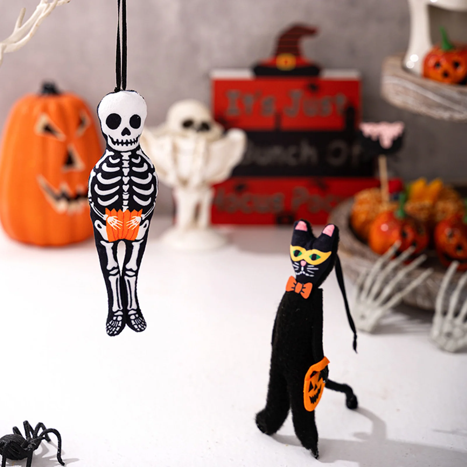 Polyester Hanging Ornament for Halloween Party Adults Pumpkin Ghost Black Cat Skull Decorative Pendant Home Wall Decor
