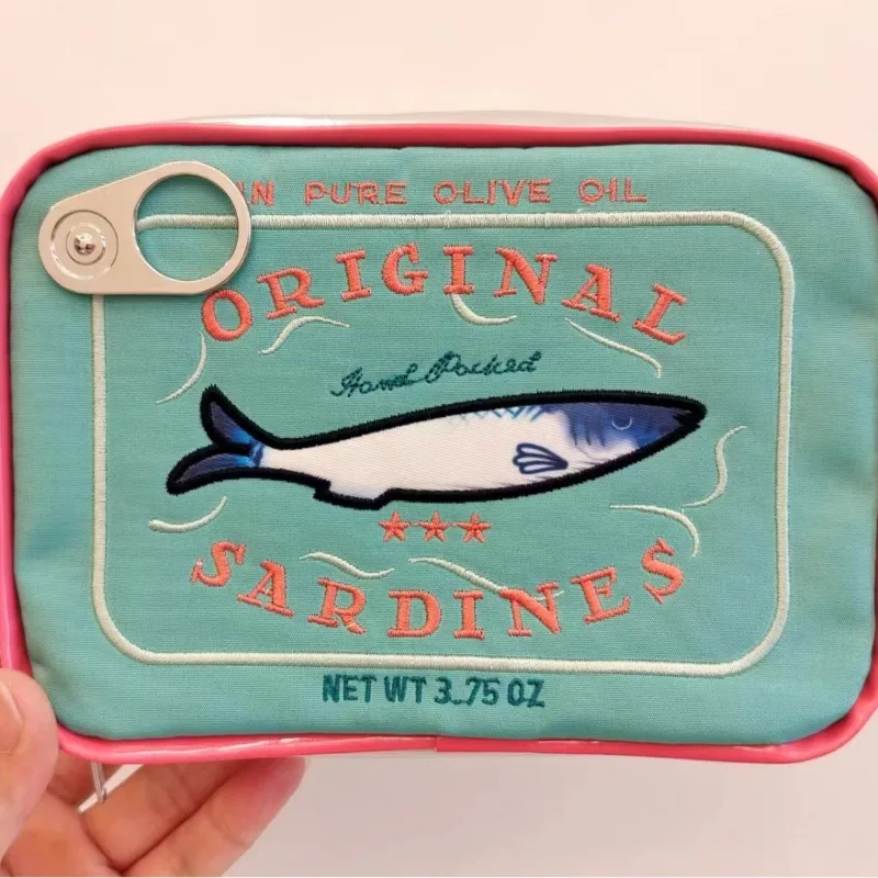 통조림 정어리 메이크업 가방 지퍼 클로저 자수 작은 세면 용품 주머니 휴대용 여행 세면 용품 가방 화장품 주최자 케이스