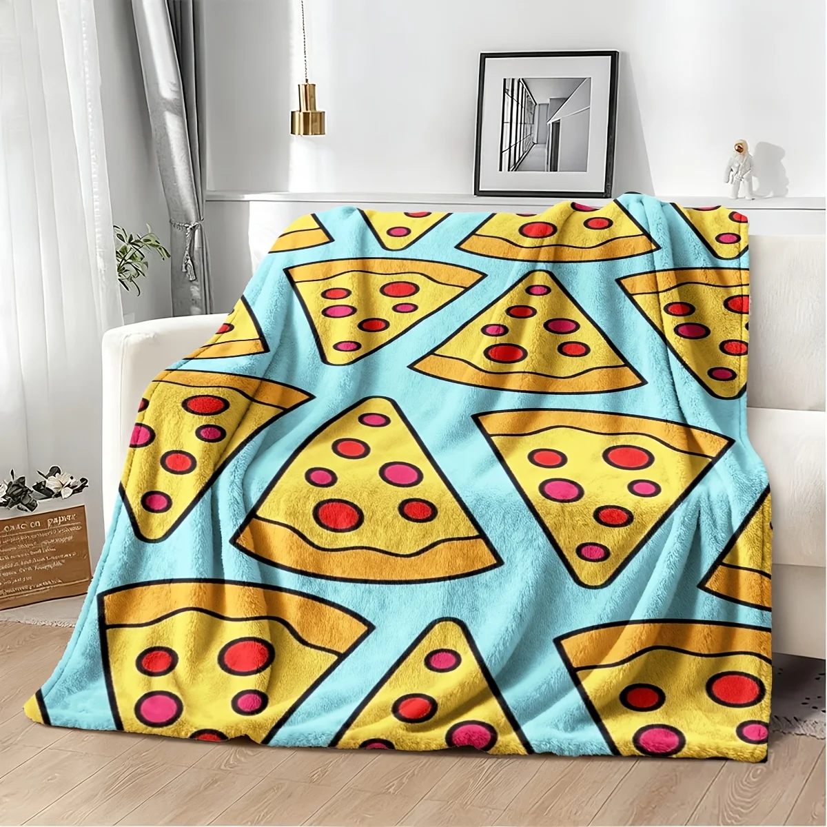 Cute Pizza Slice Pattern Throw Blanket Plush Fuzzy Picnic Couch Decorative Sofa Throw for Kids Baby Living Room Decor