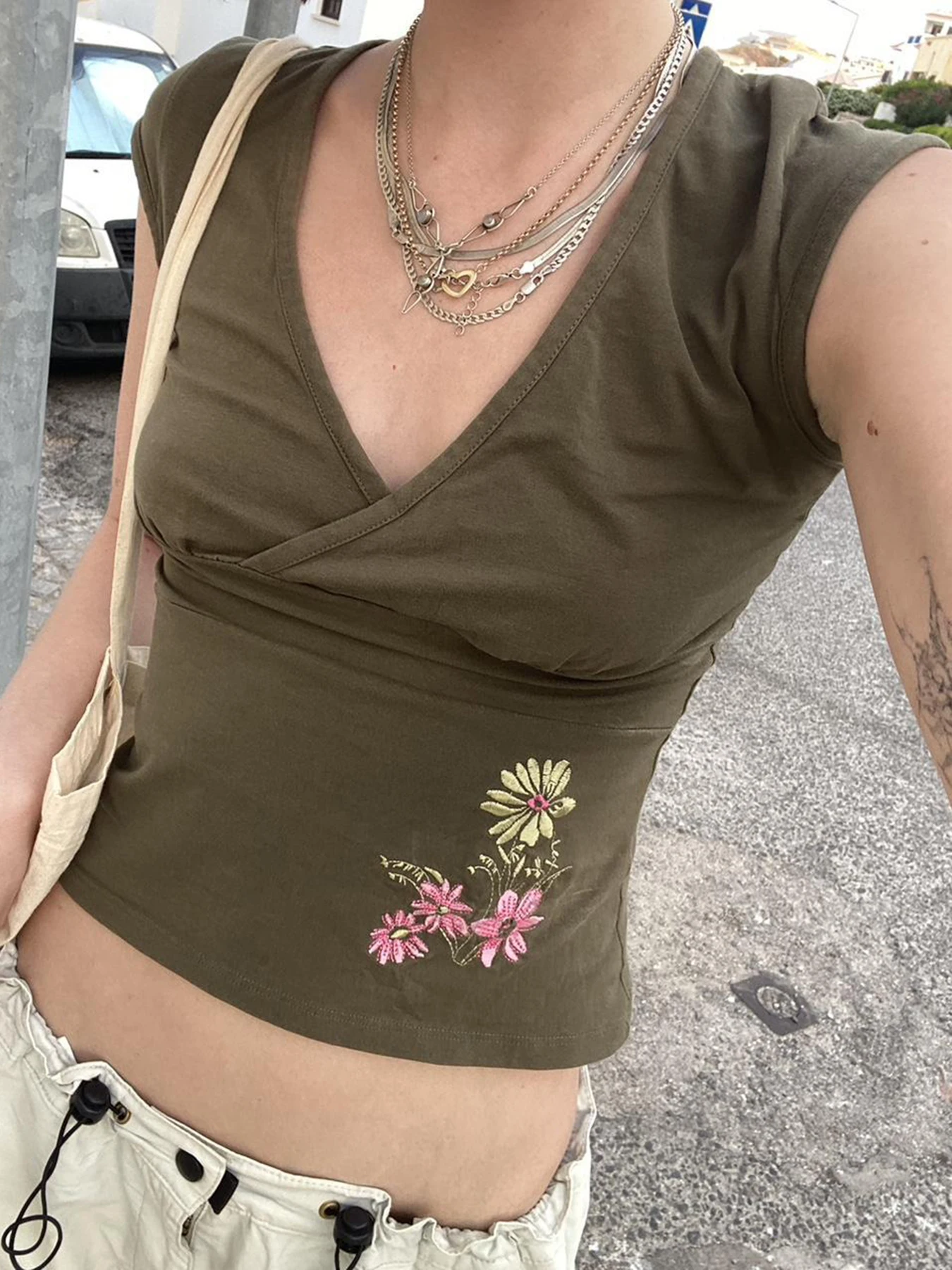 

Cuteandpsycho Vintage Print Y2K Shirts Aesthetic V-neck Chic Casual Outfits 2000s Cute Slim Fashion Harajuku Summer Clothes