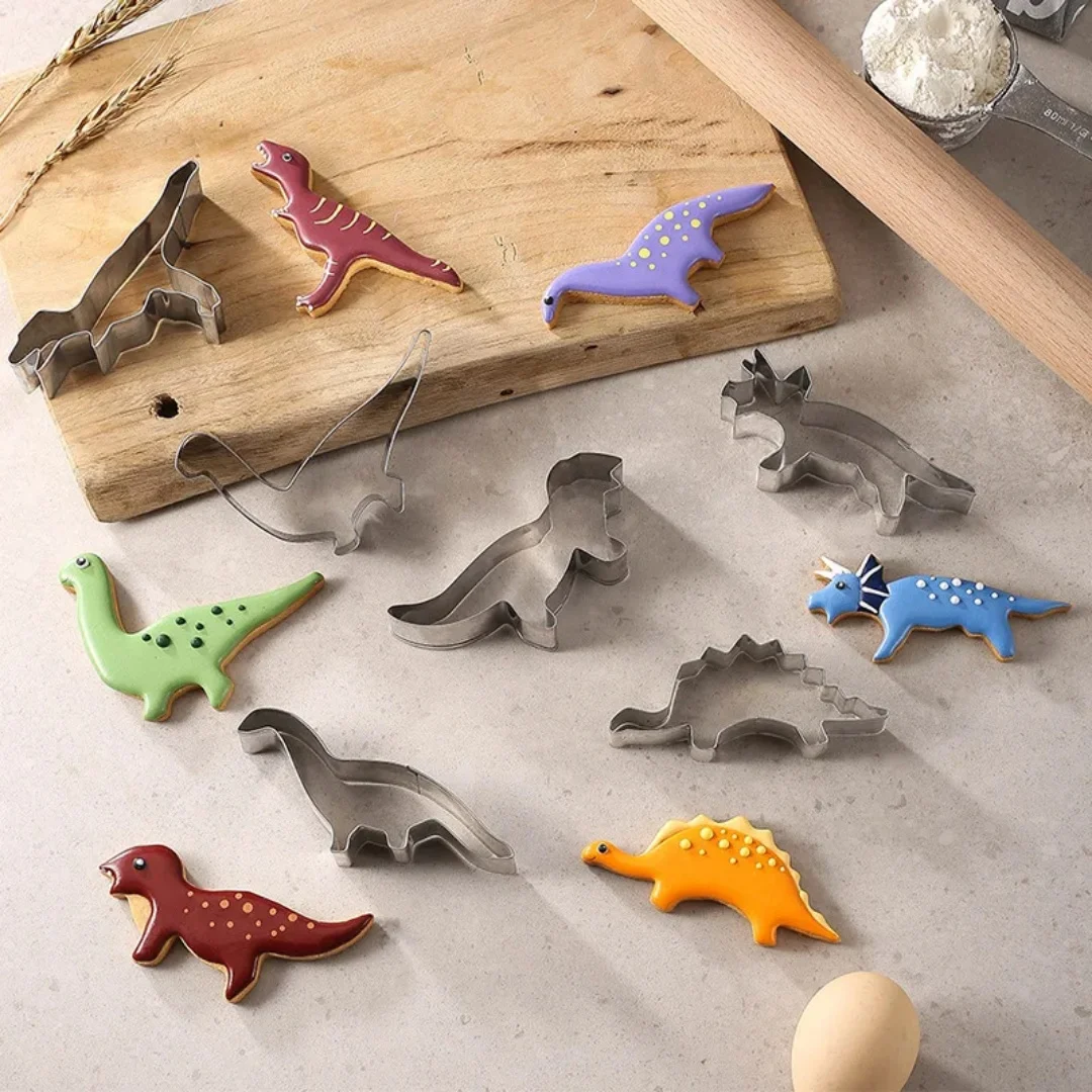 4pcs/10pcs Dinosaur Cookie Cutter Set, Cake Mold For Dinosaur Birthday Party Cakes, Biscuits And Sandwiches, Pastry Cutter