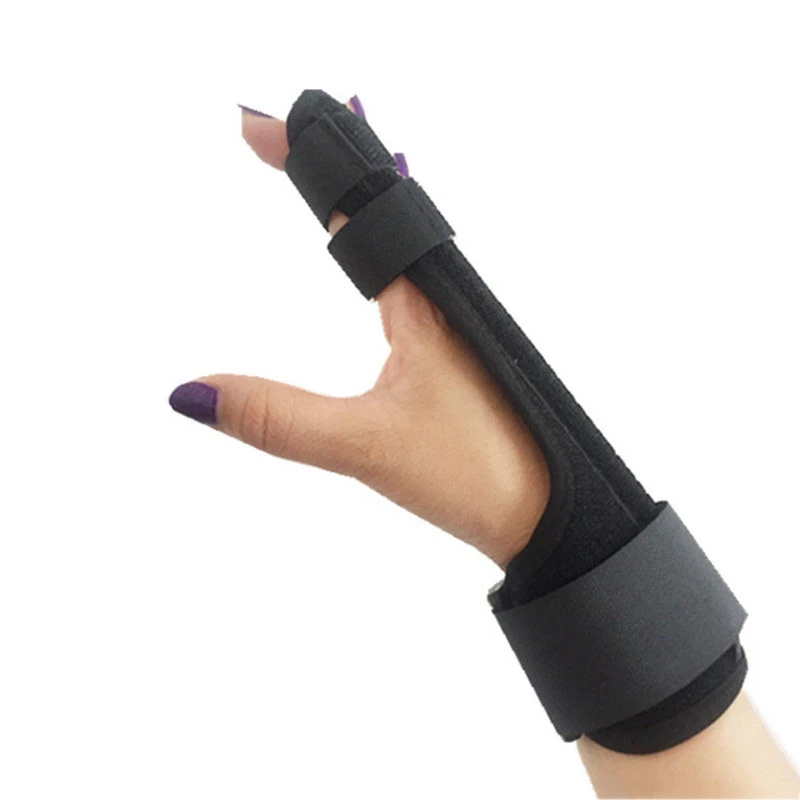 Protect refers to a sprained finger fracture fixed with a joint dislocation rehabilitation nursing orthotics tendon