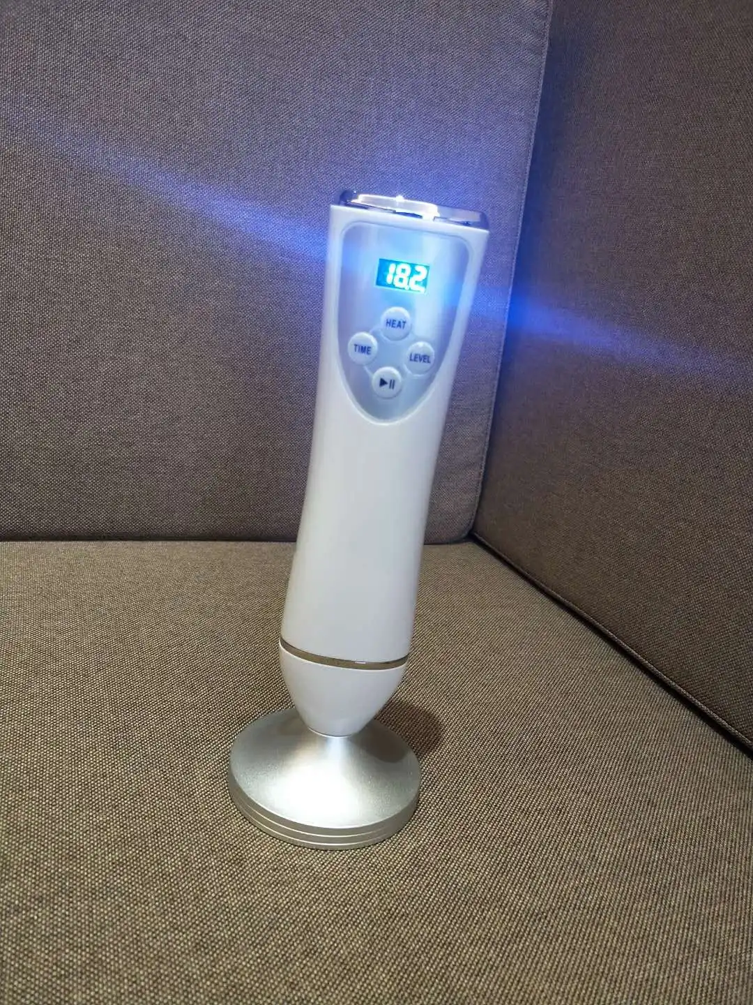 Massaggiatore elettrico per la salute calda Schiena e piedi Gua Sha Strumento per raschiare la coppettazione Massaggiatore per il corpo del pediluvio onico bianco, pistola per massaggio