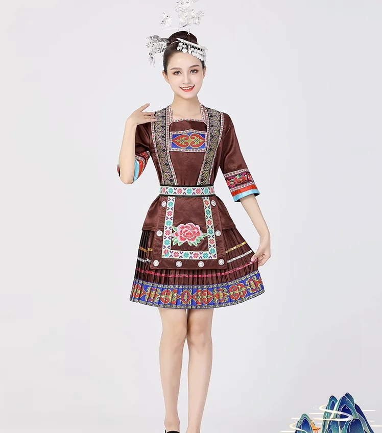 

Chinese folk clothing women's pleated ethnic style Miao dance 4-piece set