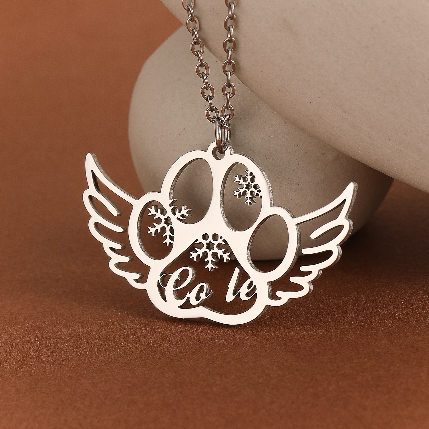 QIAMNI Custom Dog Paw Name Necklace Stainless Steel Personalized Snowflake Angel Wings Footprint Choker Women Children Jewelry﻿