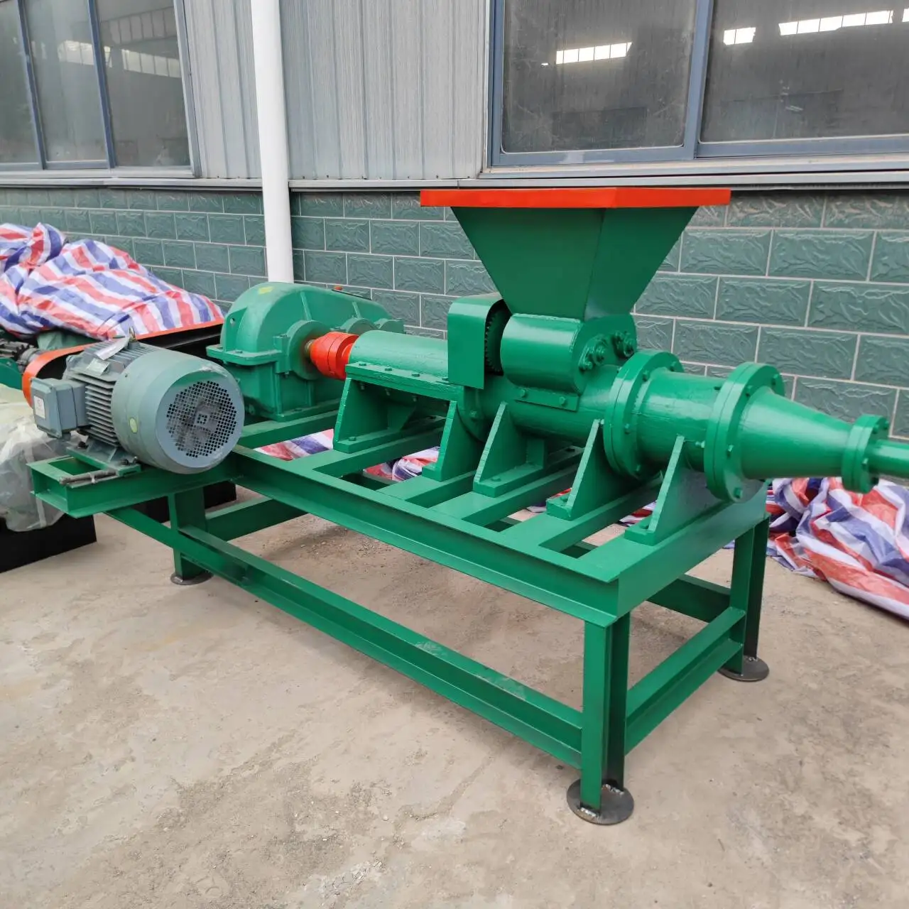 Immagine 5: Macchina per Bricchette di Carbone Compresso con Taglierina Automatica, Estrusore per Polvere di Carbone