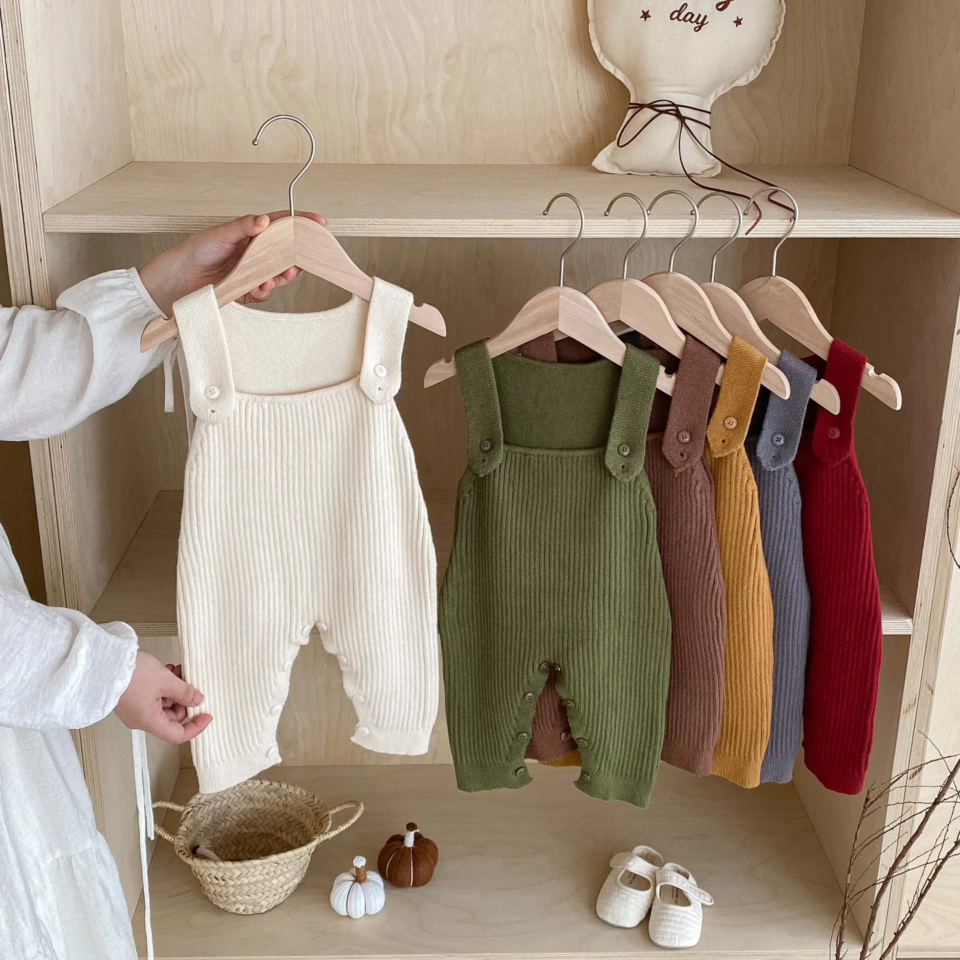 

Newborn Knitted Jumpsuit Boys Girls Casual Overalls Infant Toddler Clothes 2025 Autumn New Baby Sleeveless Knit Romper Cotton