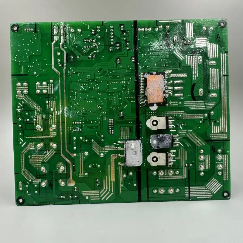 Suitable for central air conditioning 30221000026 main board ZQ1220C multi-line circuit board driver board