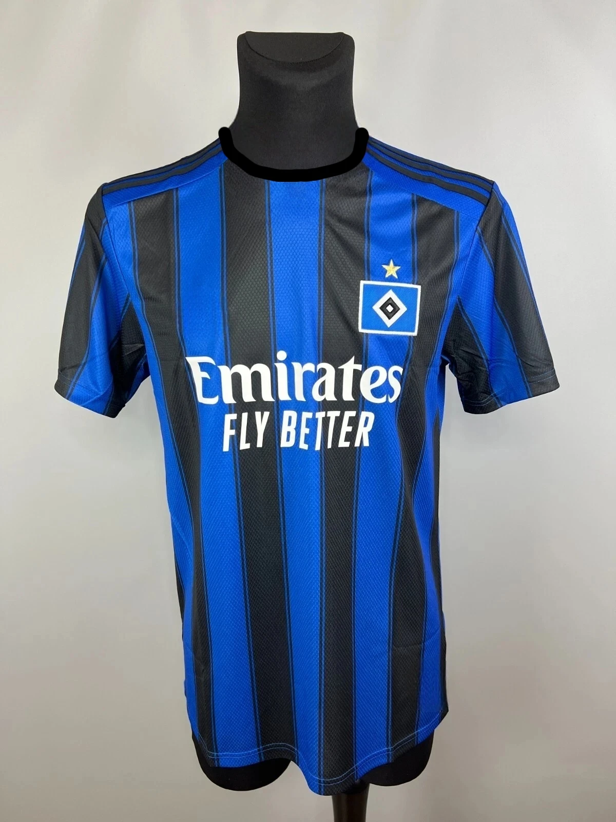 

2025 New The Coolest 3D-printed T-shirt for Men and Women, Suitable for Casual Sports, Fitness and Vacation Hat-trick B22