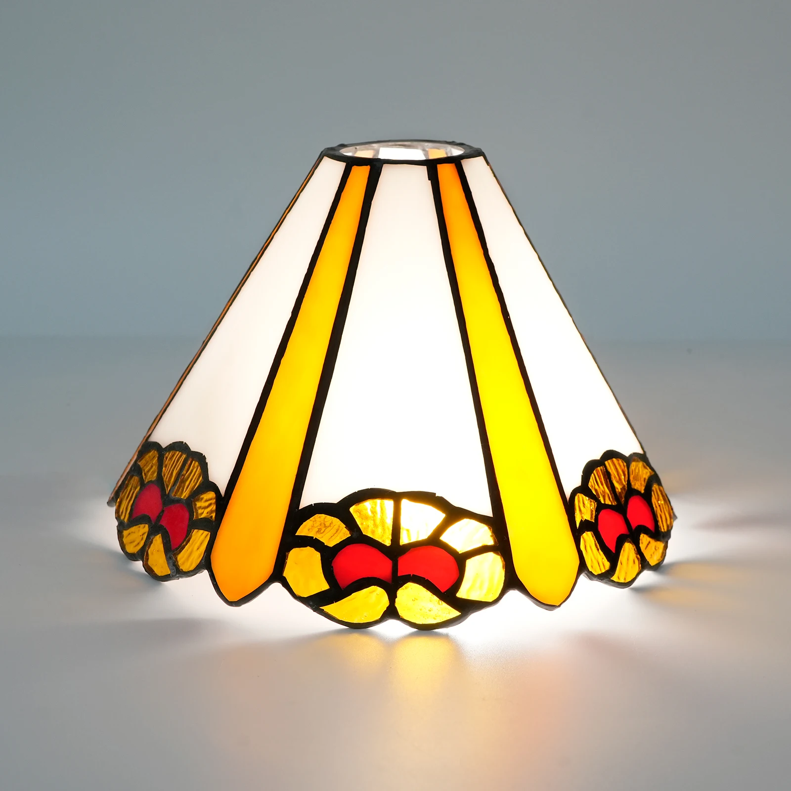 

Tiffany Orange flowers lampshade, colored glass lampshade lampshade replacement for wall lamp fan lamp pendant light replacement