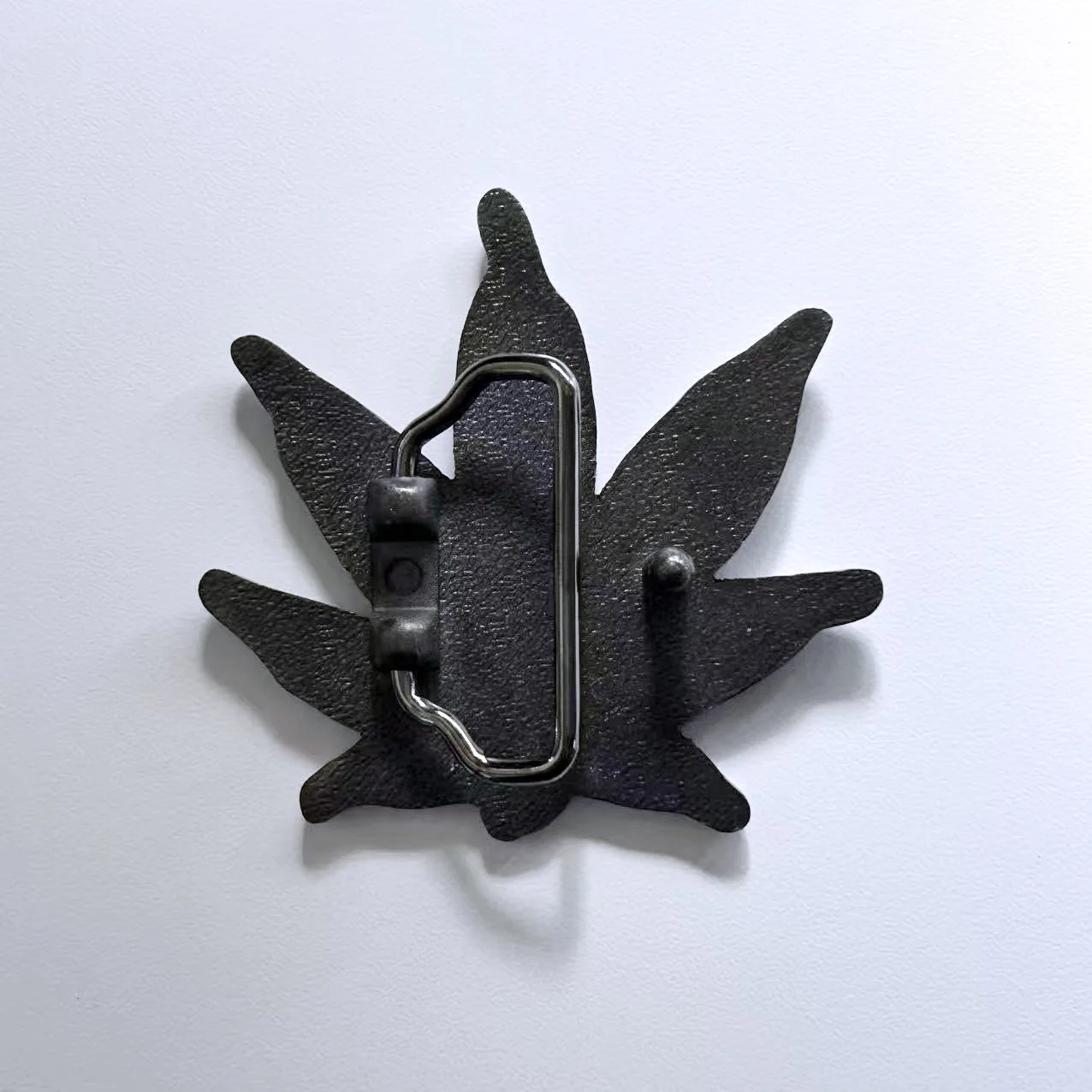 Vintage Enamel Lucky Leaf Belt Buckle BUCKLE-MU109