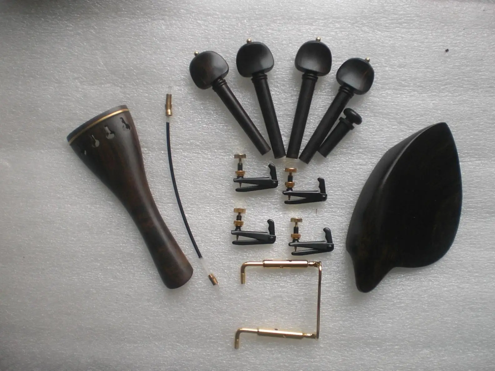 1 Set Ebony Violin Parts 4/4 with Fine Tuners Chin Rest Clamp and Nylon Tail Gut