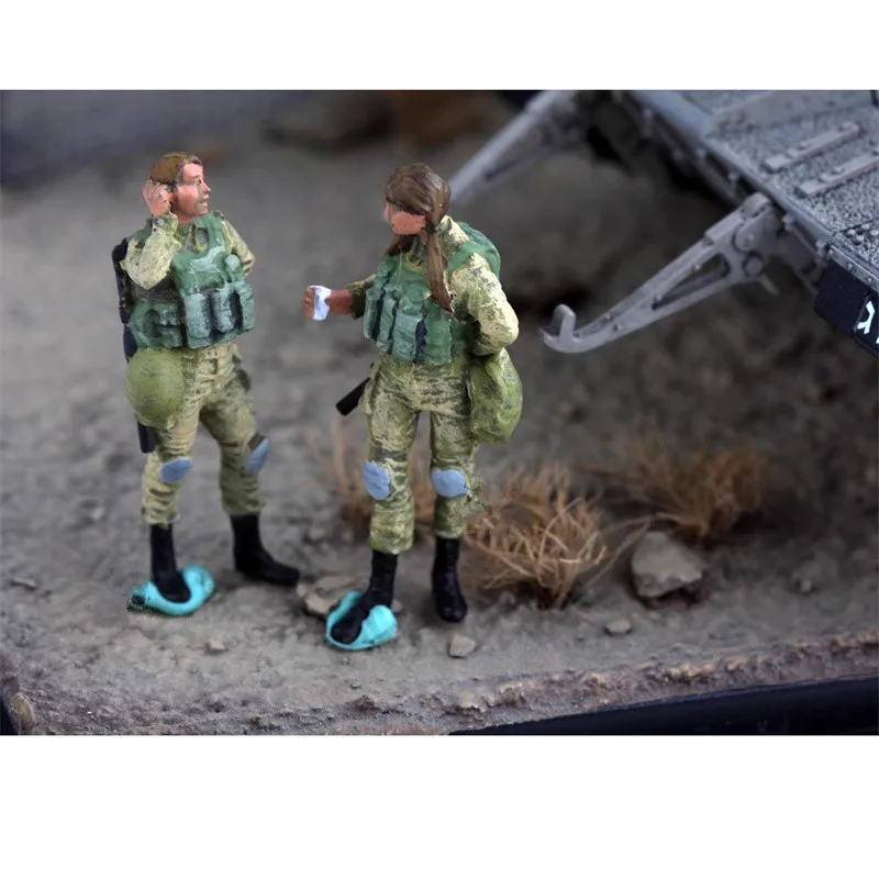 1:72 رسمت نموذج ثلاثية الأبعاد الطباعة الراتنج 2 قطعة الجنود المدرعة الإسرائيليين لتقوم بها بنفسك المشهد ملحق عمل الشكل جمع العرض