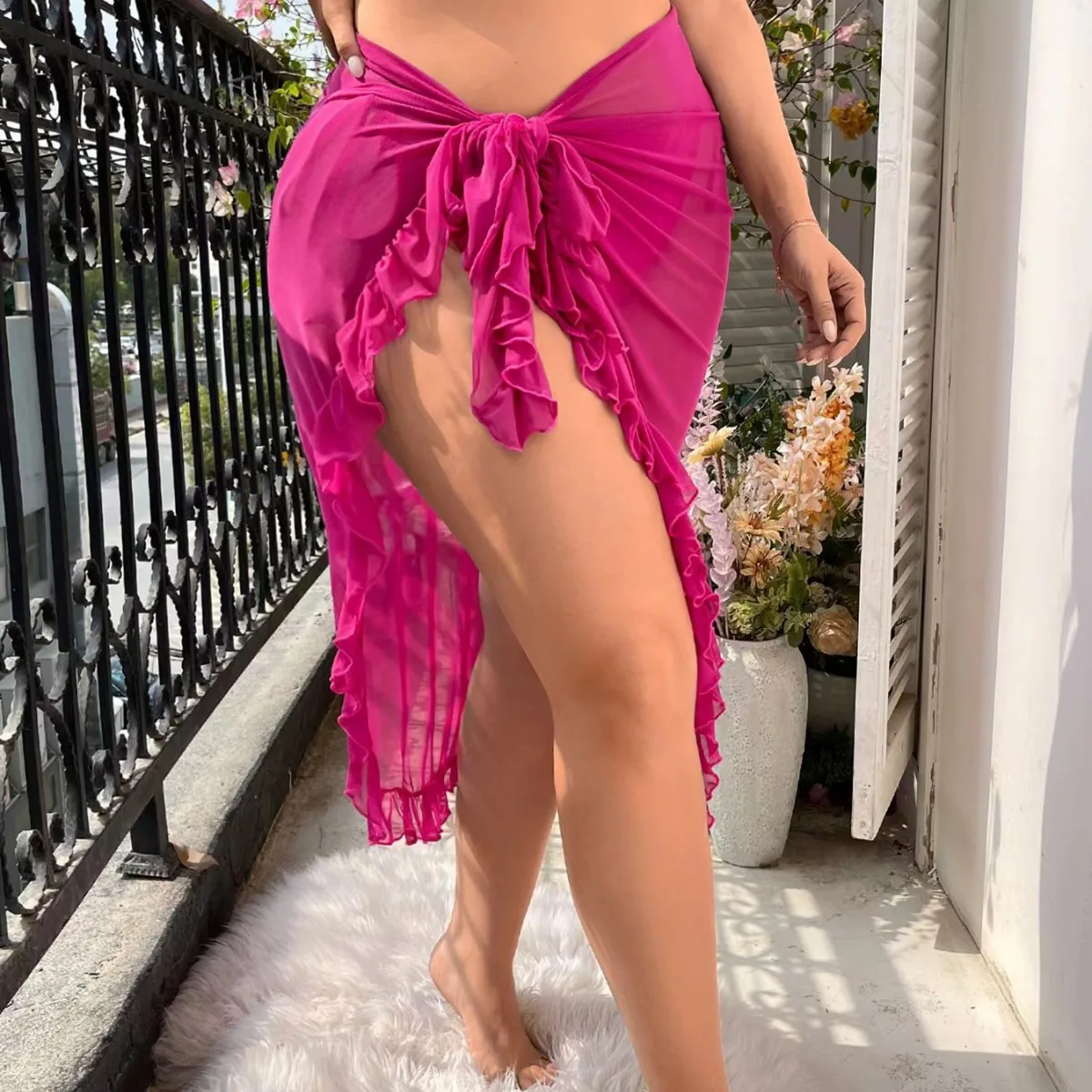 Summer Sunscreen Bikini Cover Ups Short Skirt Fashion Translucent Gauze Mesh Ruffle Beachwear Women Beach Swimwear Cover Ups