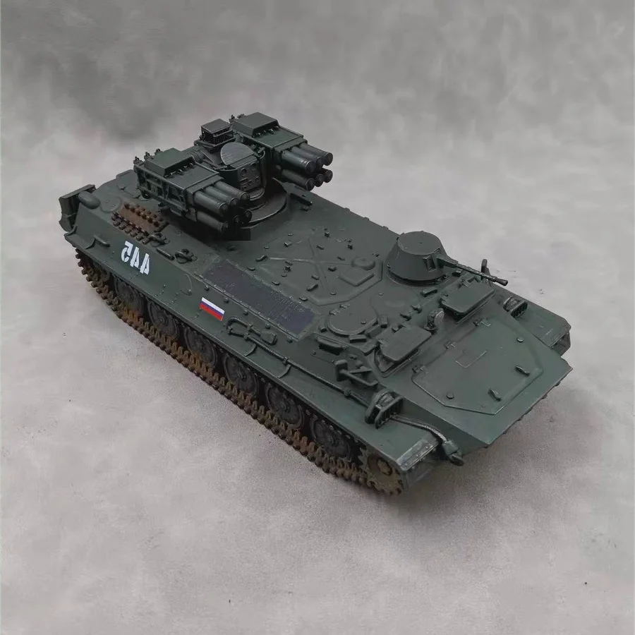1/35 Russian MT-LB Pine short-range air defense armored vehicle , SLA printing hand-colored finished model decorative ornament