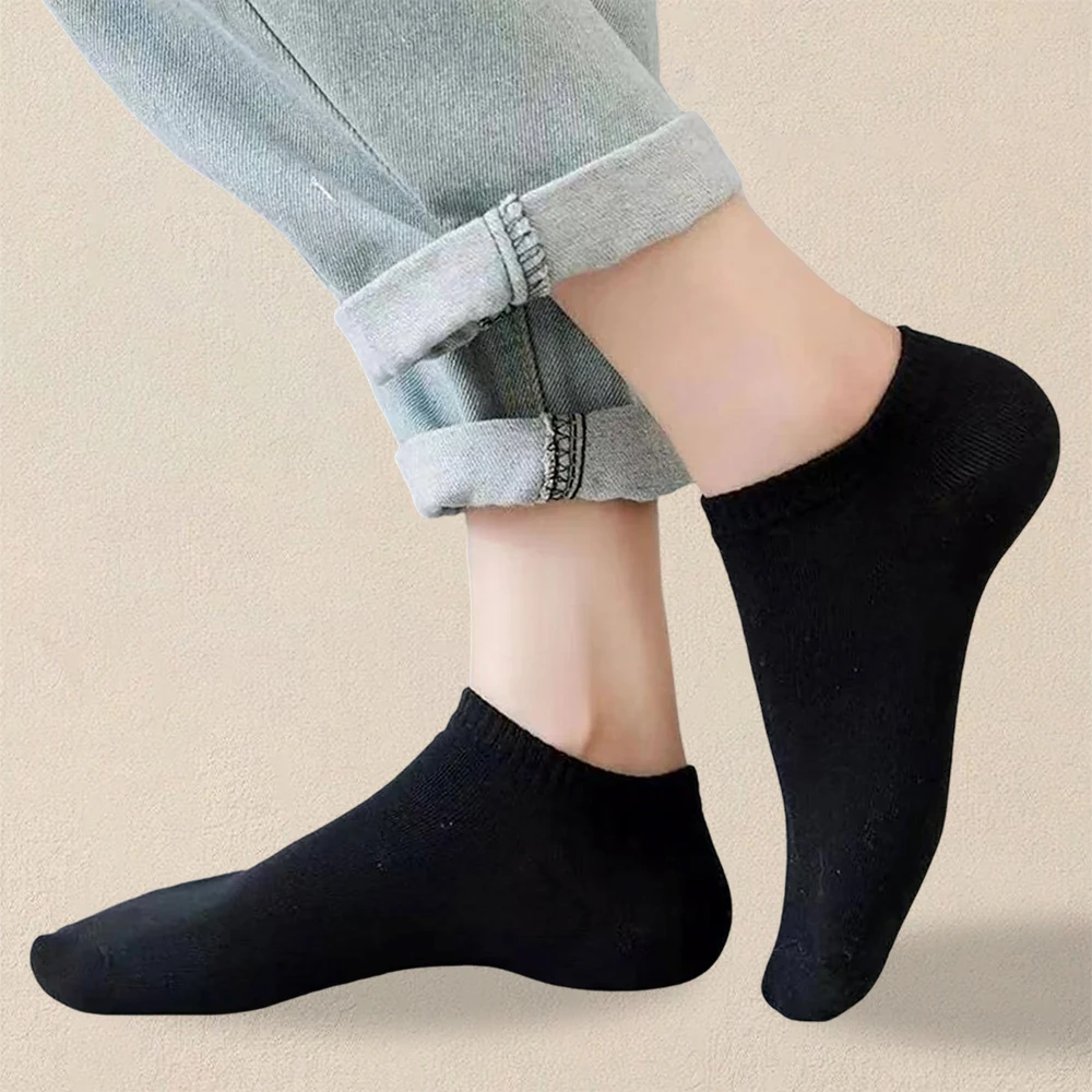 6 Pairs Men Solid Color Short Socks Fashionable Versatile Black Ankle Socks Shallow Mouth Comfortable Breathable Casual Socks