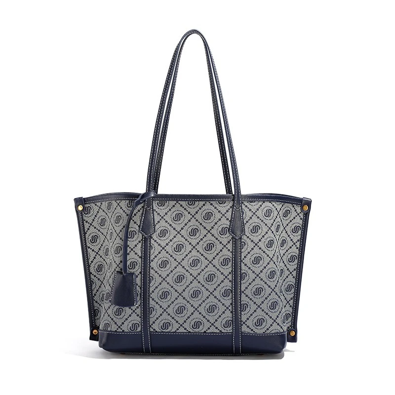 

Executive Commute Satchel Bag: Creative Light Luxury Design for Leadership Women, European Style Authority 2025