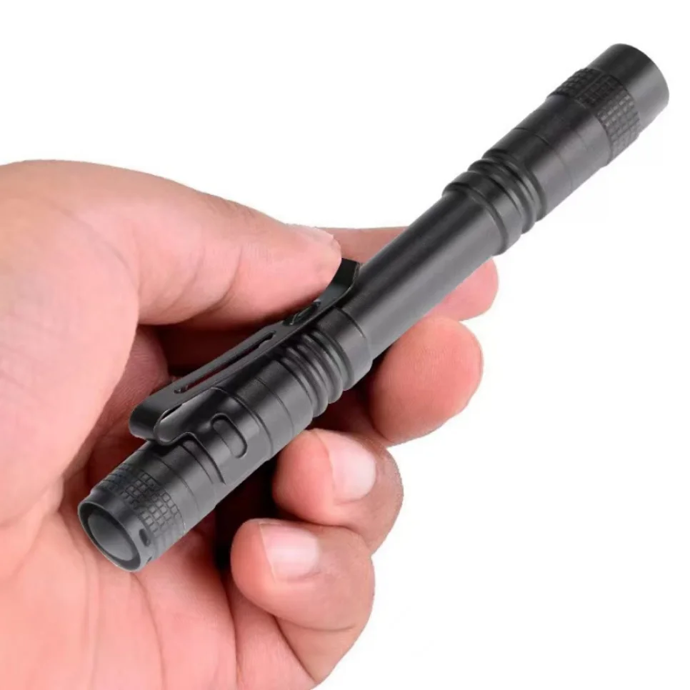 TxxCvv D5 LED Flashlight Pen Light Mini Portable 1000 lumens 1 Switch Mode led flashlight For the dentist and for Camping Out