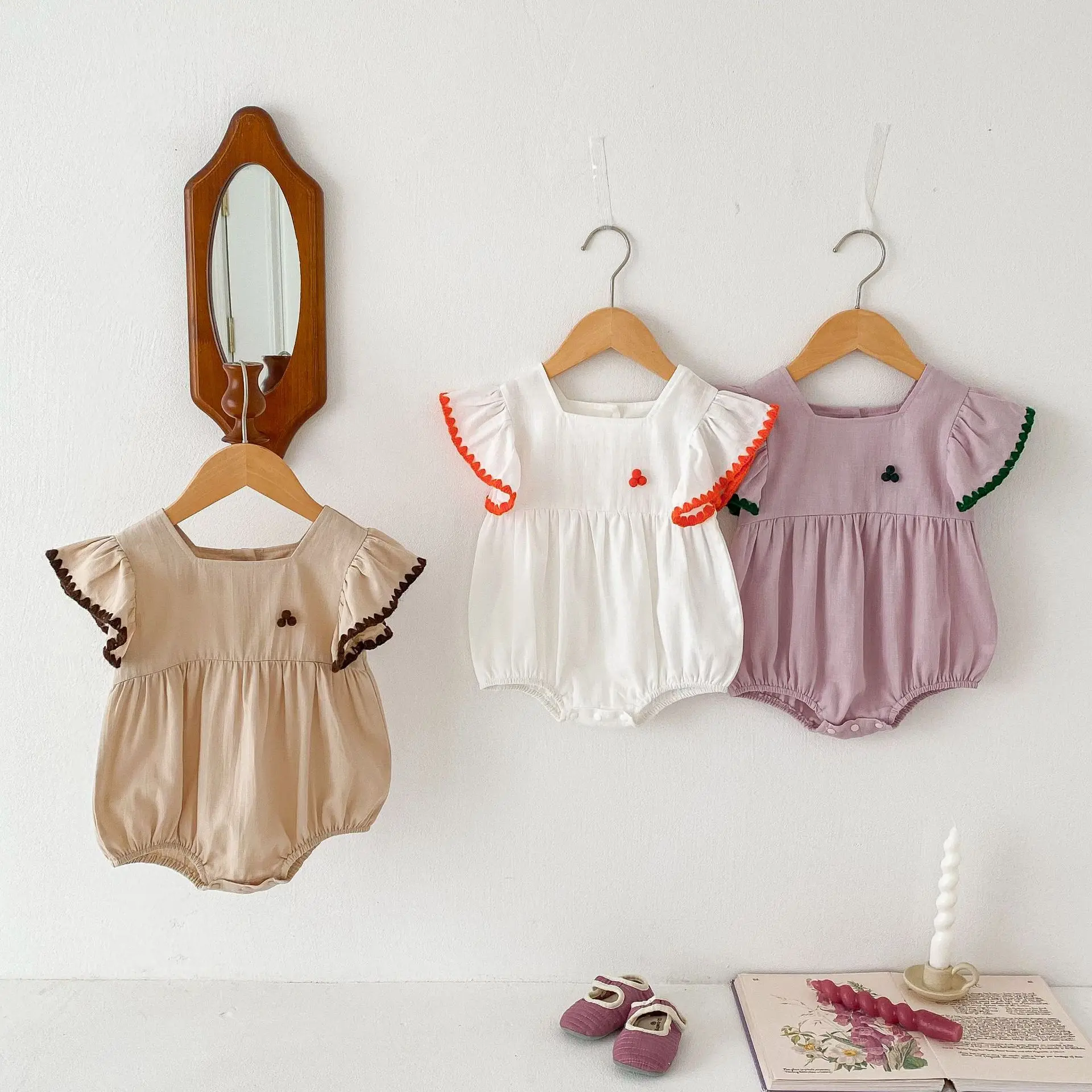 Rompers Summer Baby Clothing Jumpsuits Thin Baby Dress Princess Baby Clothing Square Collar 2024 Pleated Lovely Causal