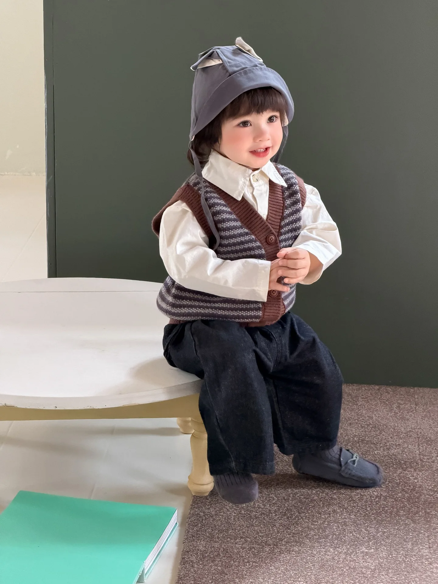2026 Autumn New Baby Sleeveless Knitted Vest Boys Casual Sweater Coat Cotton Girls Striped Cardigan Infant Toddler Clothes