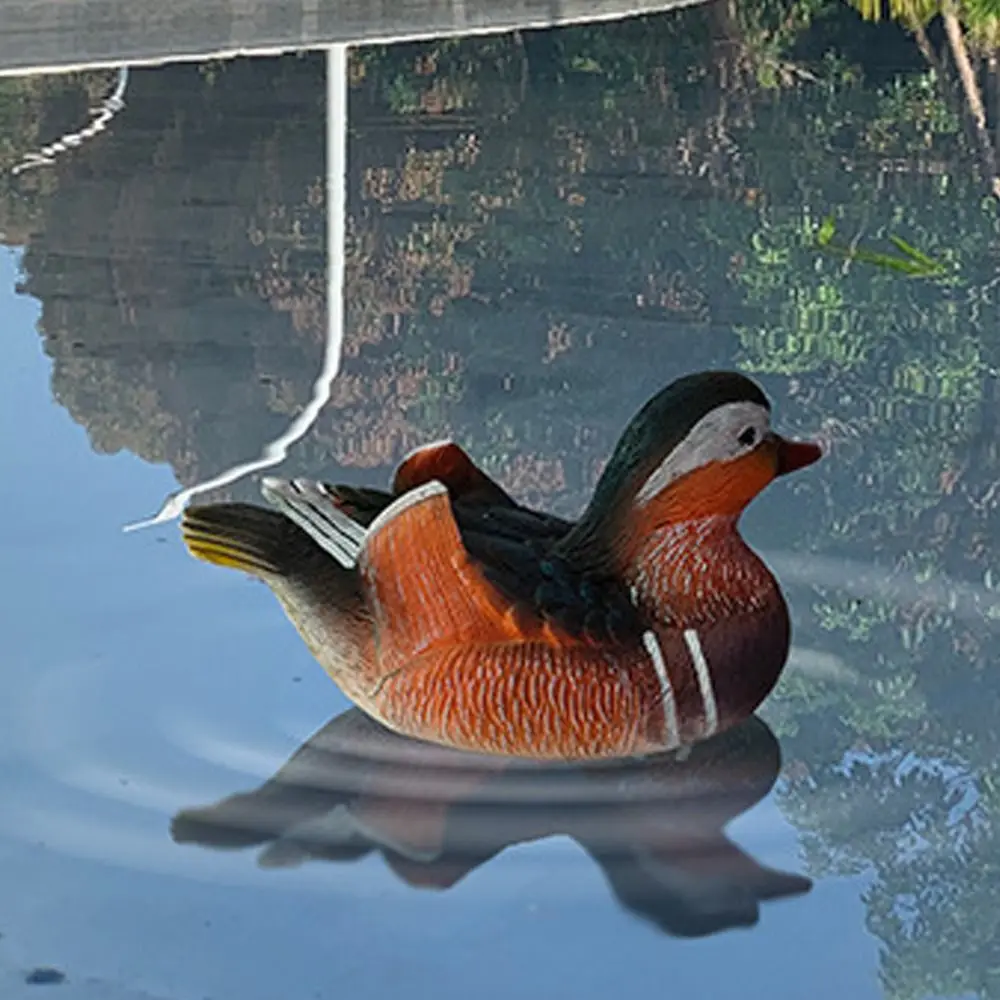 Cute Swan Sculpture Courtyard Pond Creative Realistic Mandarin Duck Statue Resin Floating Artificial Duck Statue