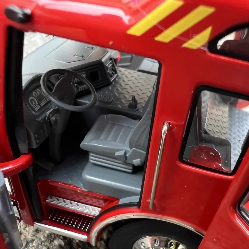Diecast 1:43 Scale Fire Truck 119 Original Factory Model Alloy Gift Fire Truck Accessories Display Model Space Decorations