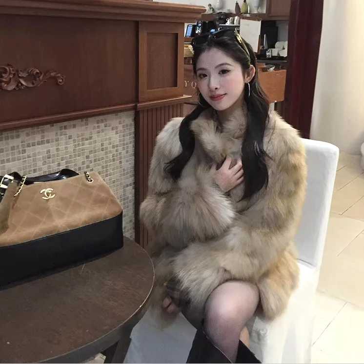Eco Fox Fur Mid-Long Winter New Thick Two-Tone Gradient Fuzzy Women's Coat 3