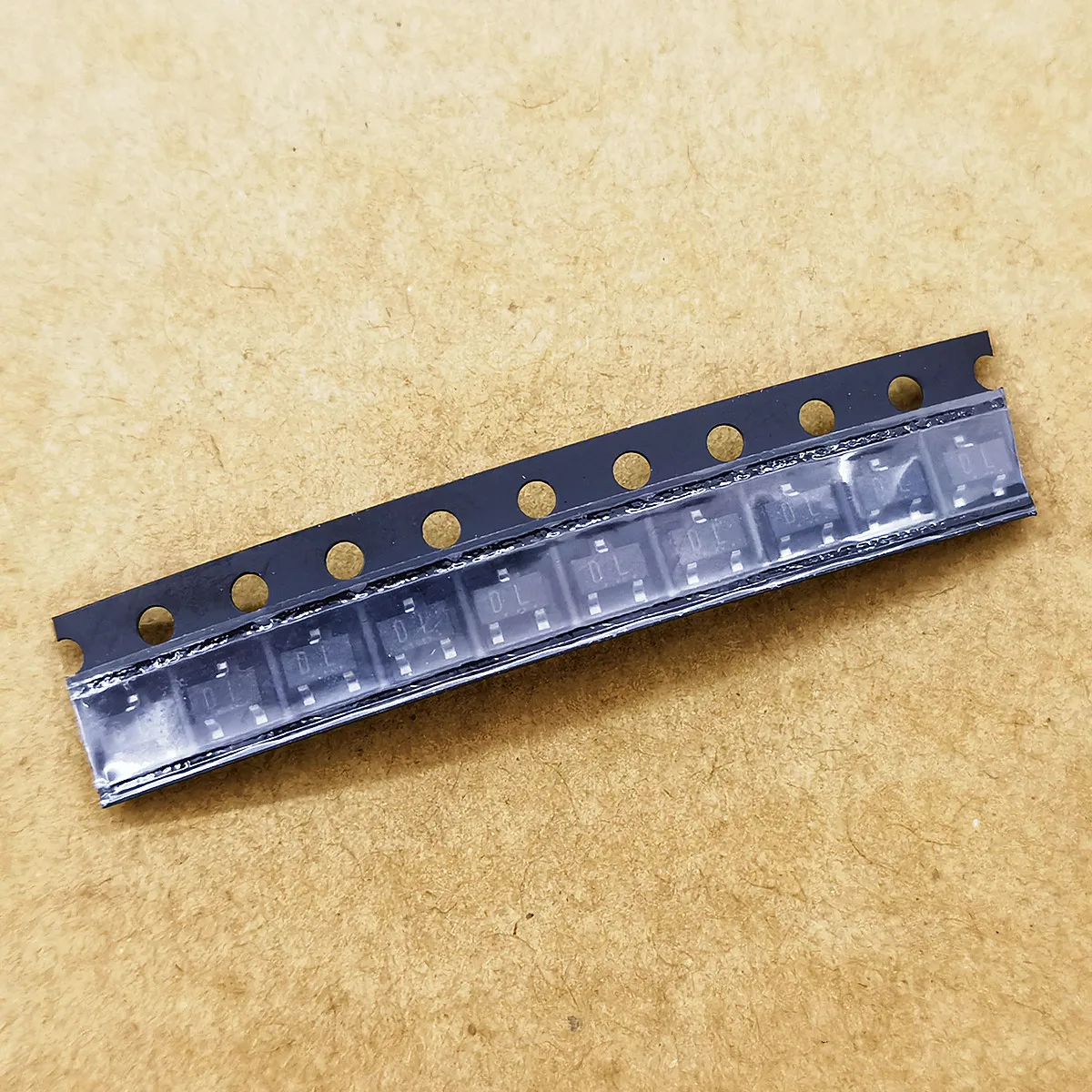 Original new 100% 2SC2713 2SC2713-BL DL 2SC2713-GR DG SOT-23 120V 100mA
