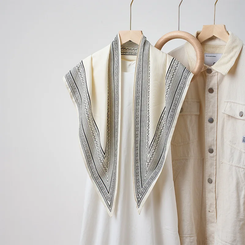 

Эстетическая повязка на голову, шифоновый треугольный шарф, охлаждающий кожу саржевый тканевый шарф с принтом для волос, шарф на шею для женщин и девочек