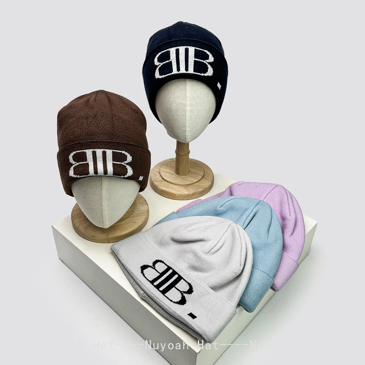 

New Men Women Retro Jacquard Letters Wool Knitted Hats Warm Simple Fashion Skate Beanies Outdoor Versatile ins Ear Protection