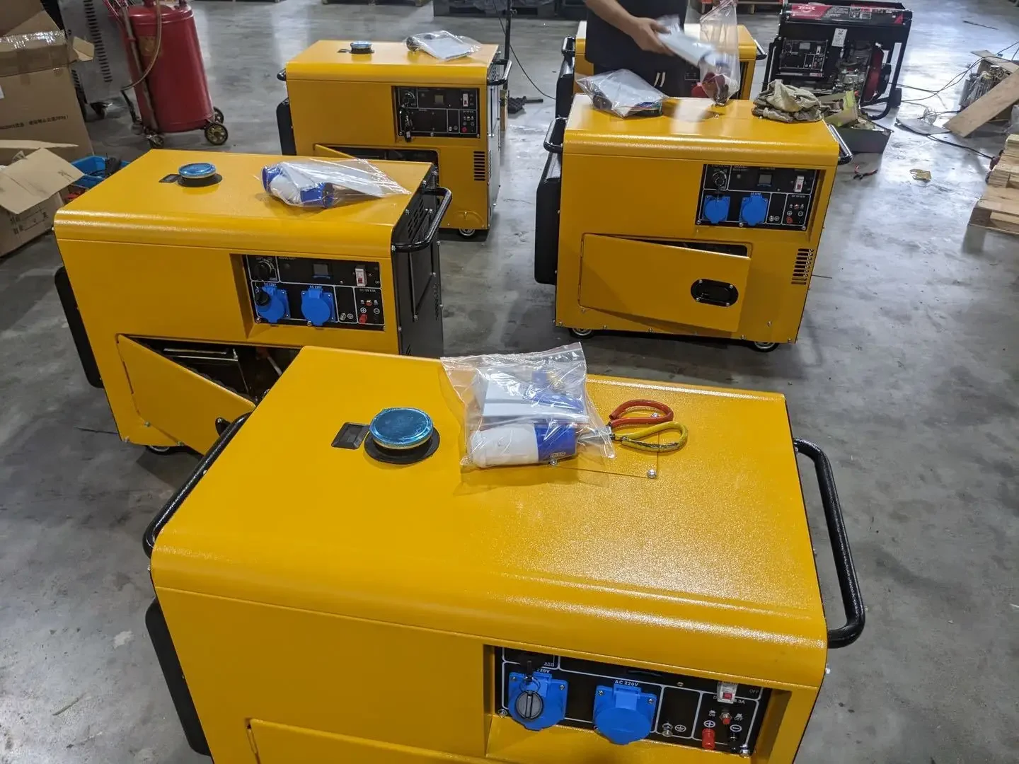 YHS 8KW Quiet Diesel Backup Generator 12V | Power for Marine Vessels & Off-Grid Cabins