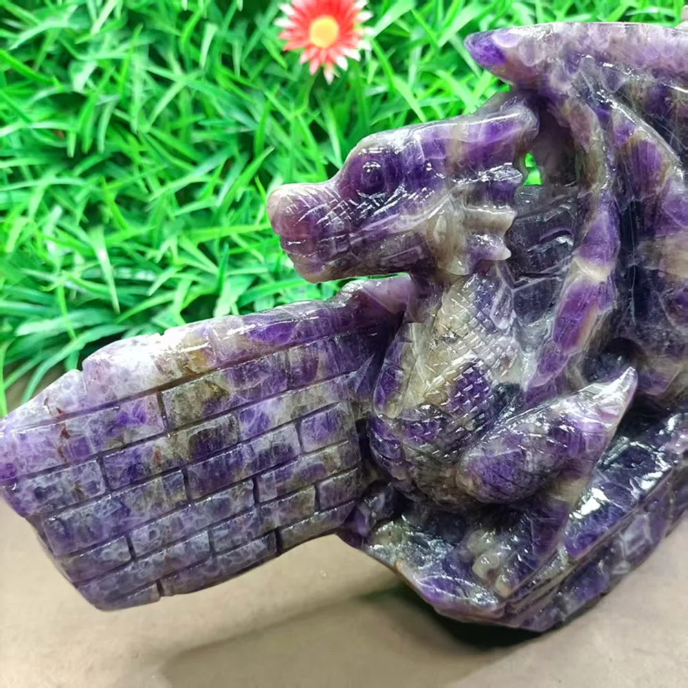 Natural quartz crystal, castle dragon, dreamy purple, hand-carved eagle chakra, home decoration and gift