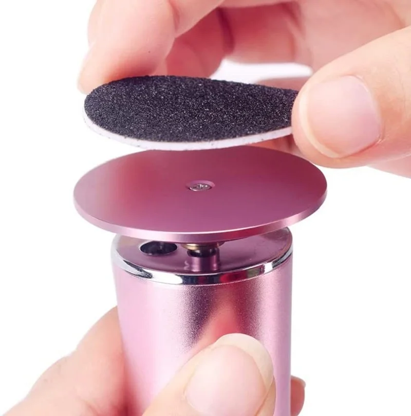 USB rechargeable charging and plugging dual-purpose electric pedicure automatically grinds the foot skin to remove