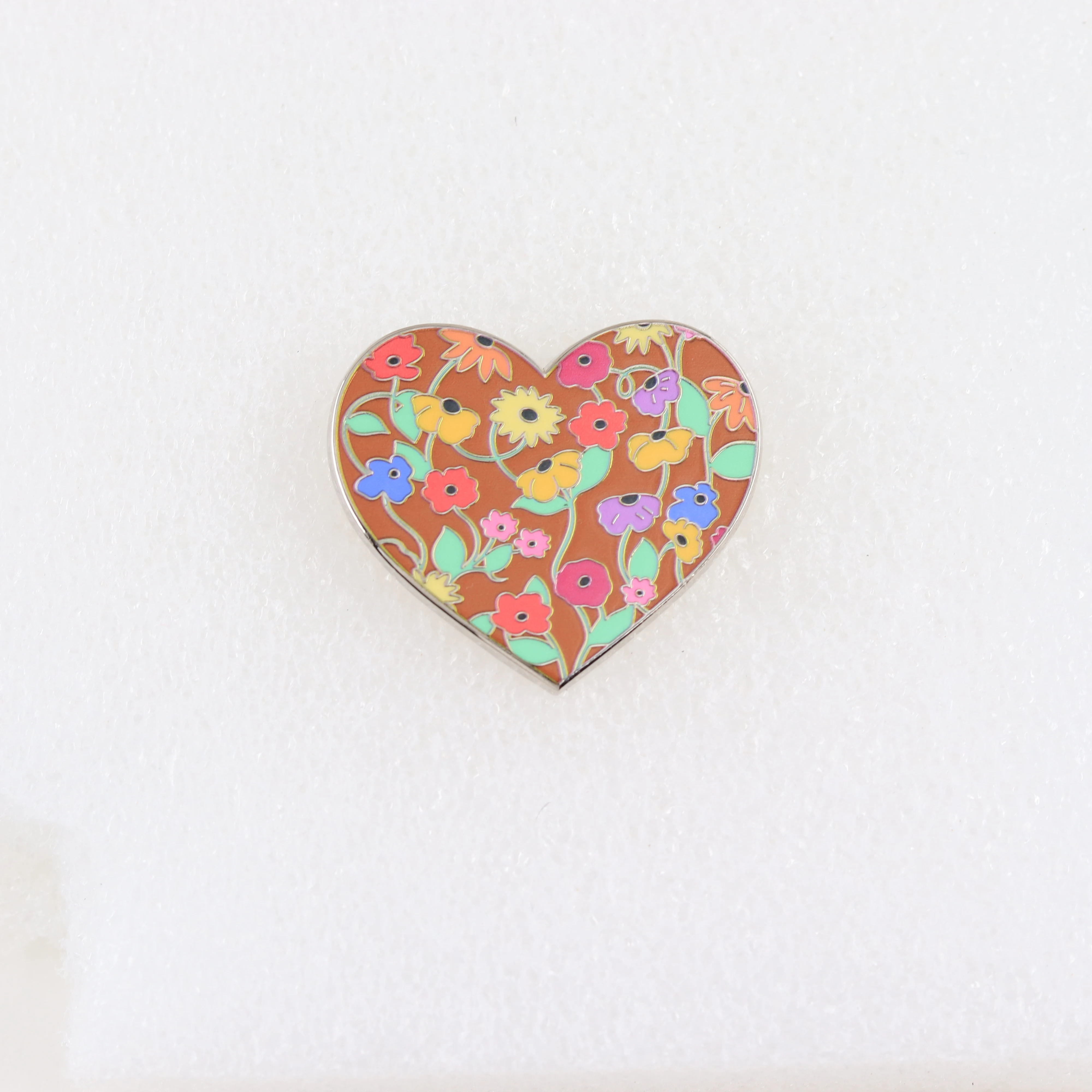 Böhmische Blumen-Herz-Emaille-Anstecknadel Bunte Blumen-Brosche Süße Romantische Anstecknadel für Frauen Mädchen Valentinstagsgeschenk – Detail 10